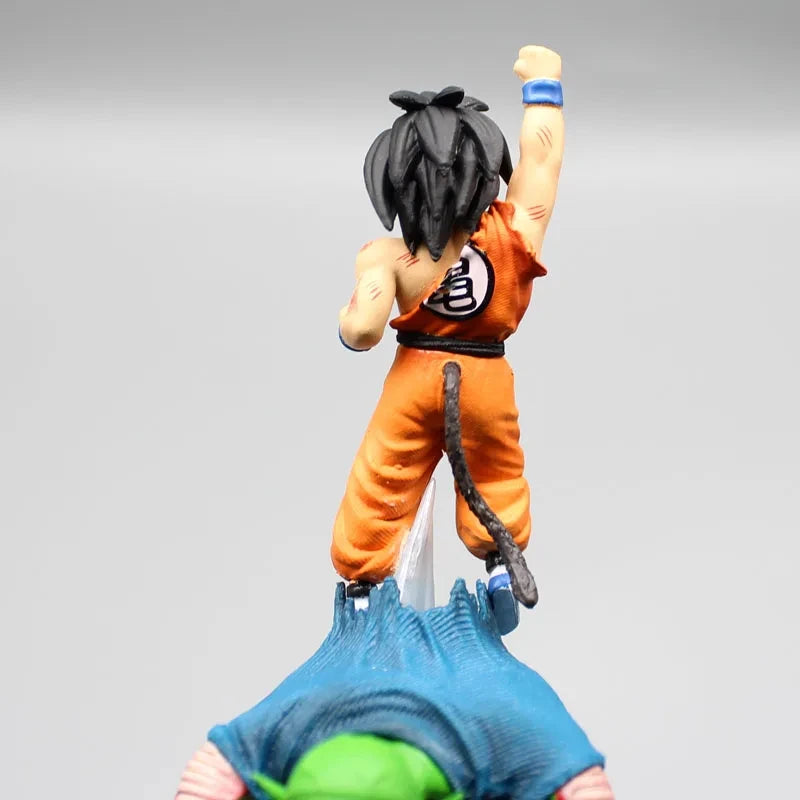 Dragon Ball Z - Figura Goku vs Piccolo LED 21cm PVC